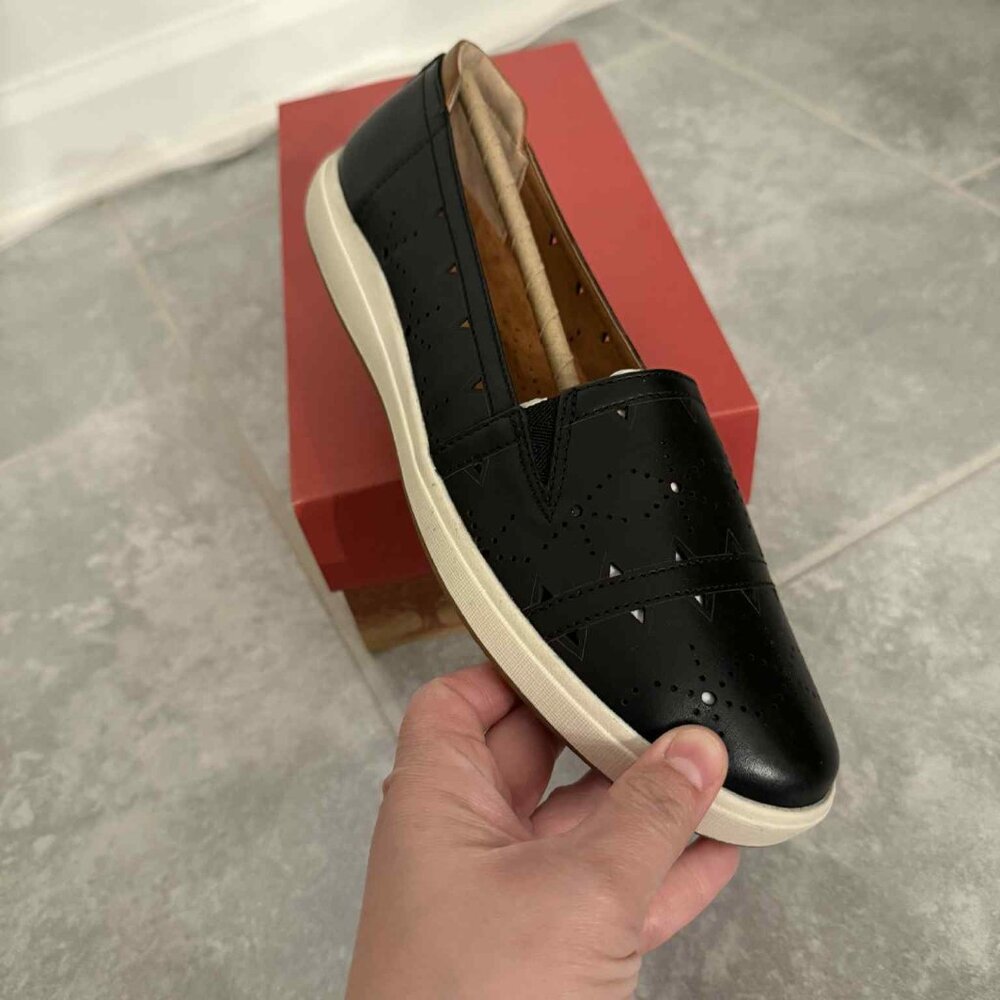 Cobb Hill Bailee Slip-On Shoes – Women’s – Black Leather – Size 9W